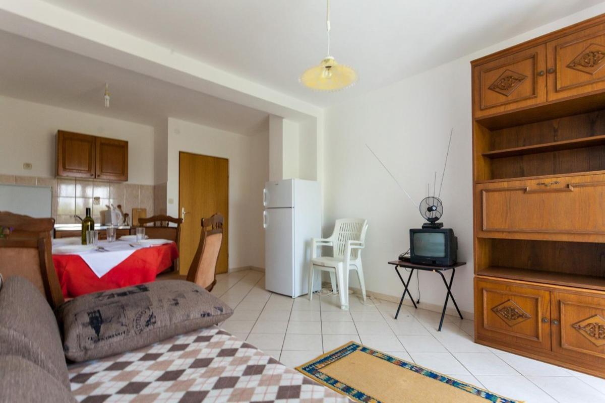 Apartments Magdalena Malinska Kültér fotó